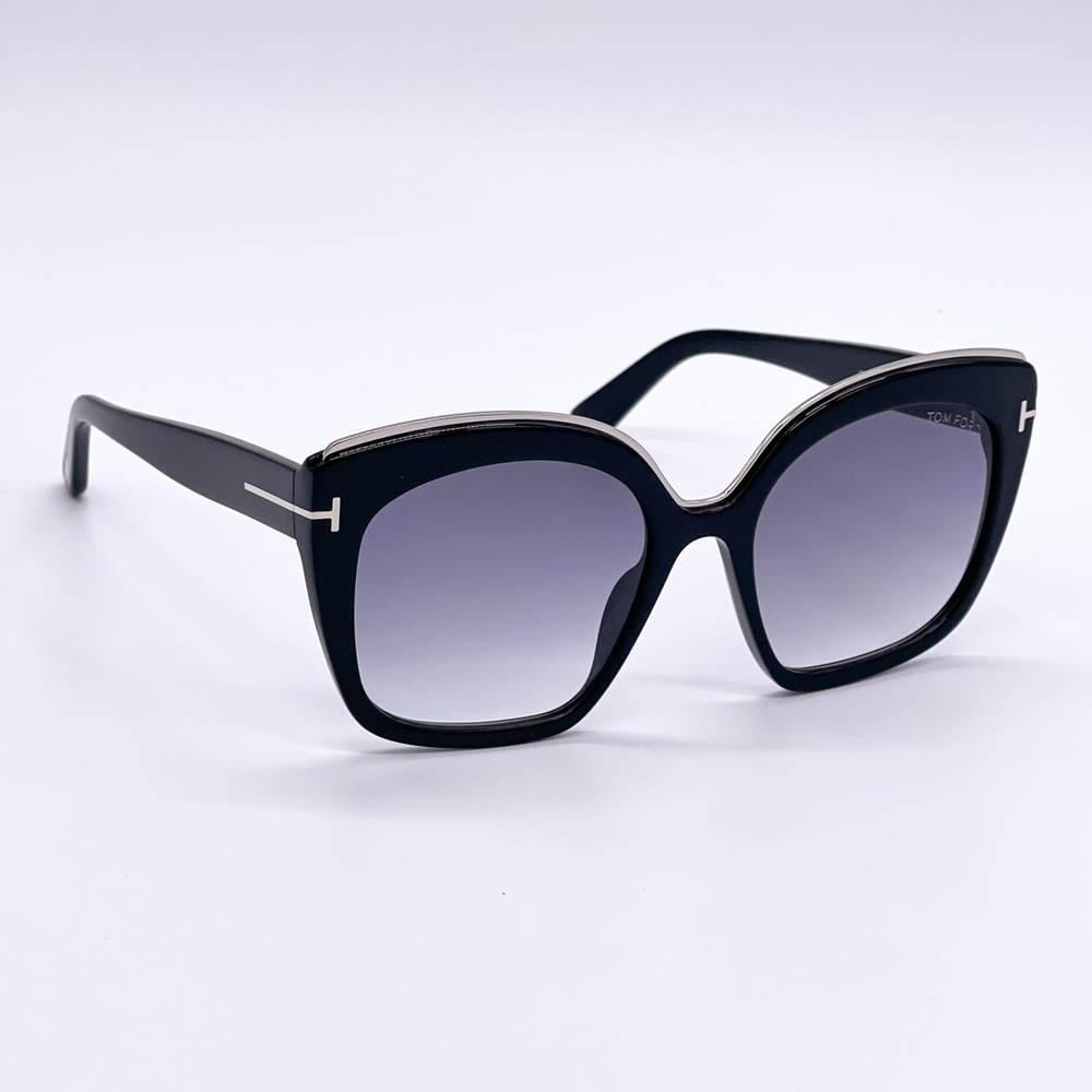 NEW TOM FORD CHANTALLE TOM FORD TF944 01B WOMEN SUNGLASSES TOM FORD FT0944 - Picture 7 of 12